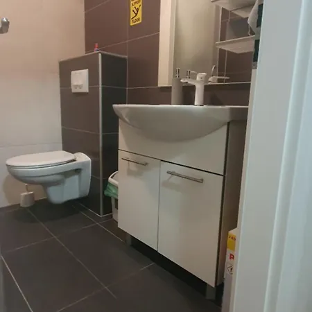 Sweet Apartment *